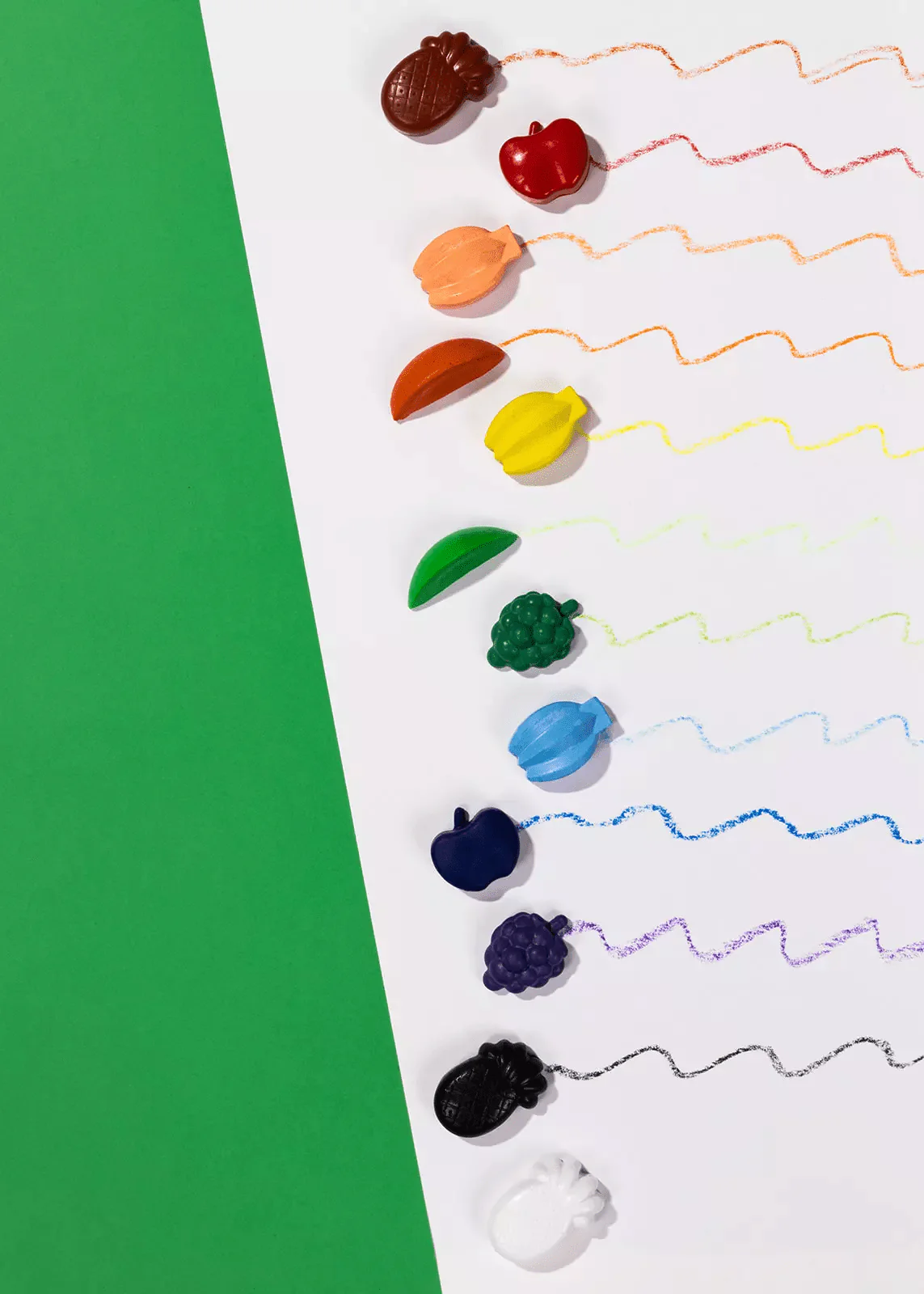 Coco Studio Beeswax Crayons Set - 12 colors - Image 3