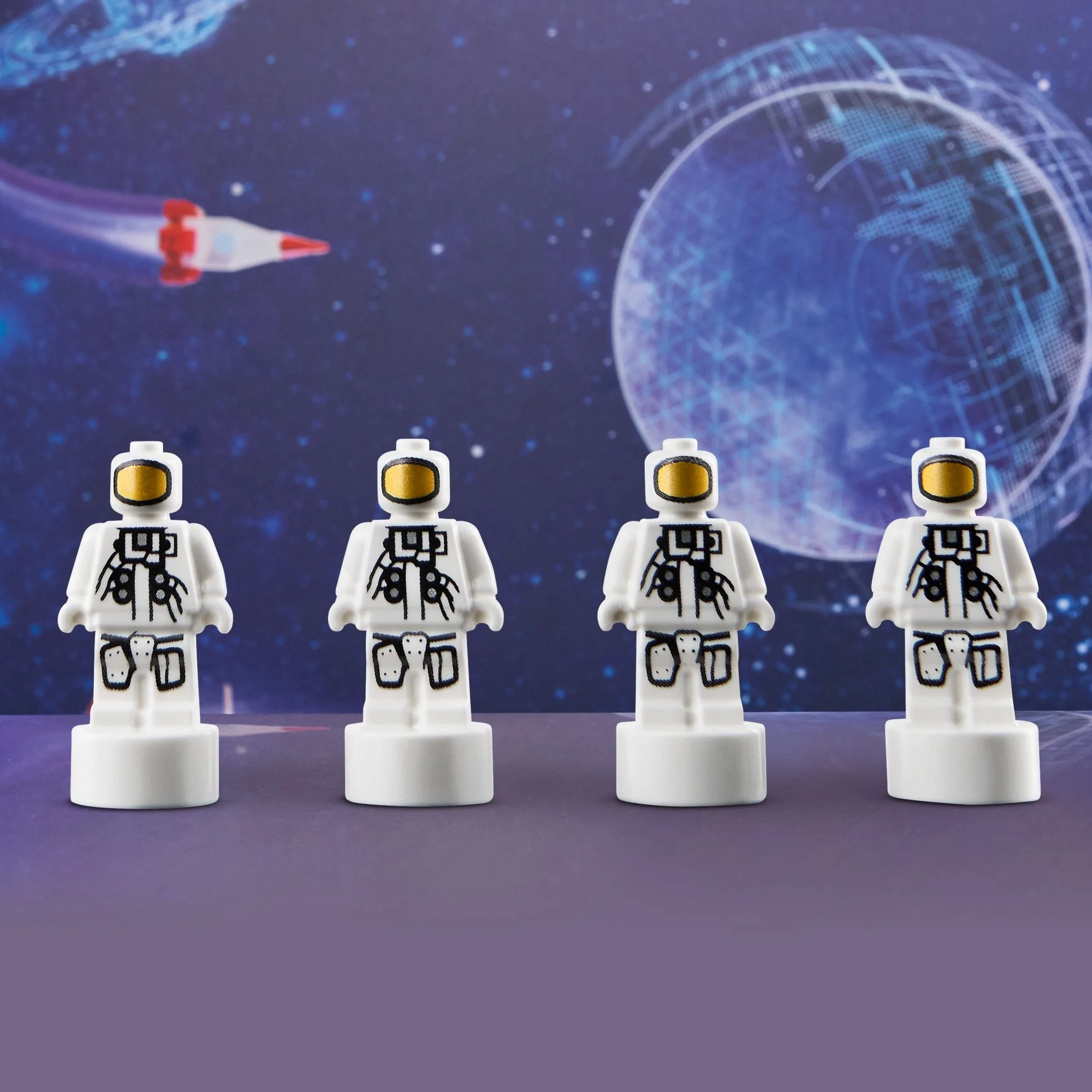 LEGO® NASA Artemis Space Launch System Rocket 42221 - Image 5