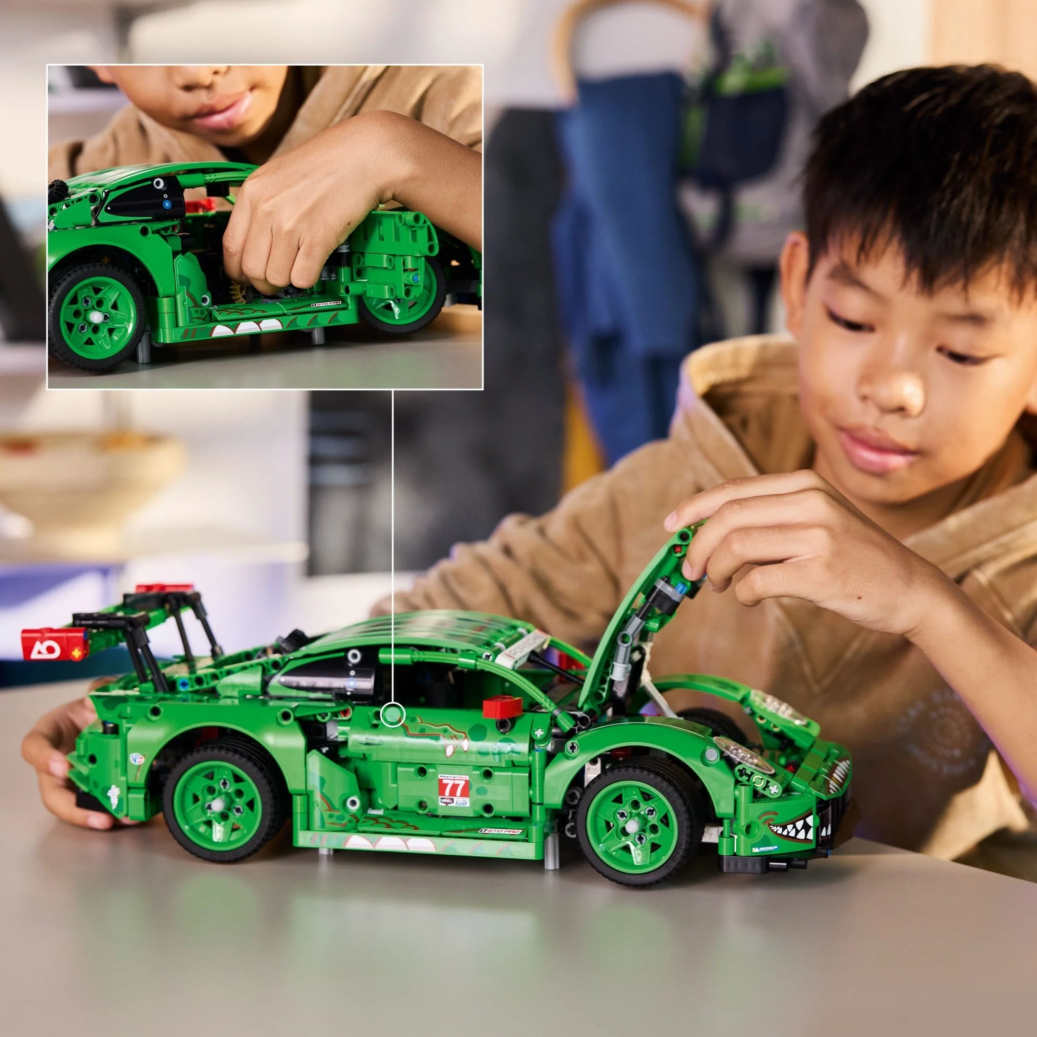 LEGO Porsche 911 GT3 R REXY AO Racing Car 42224 - Image 5