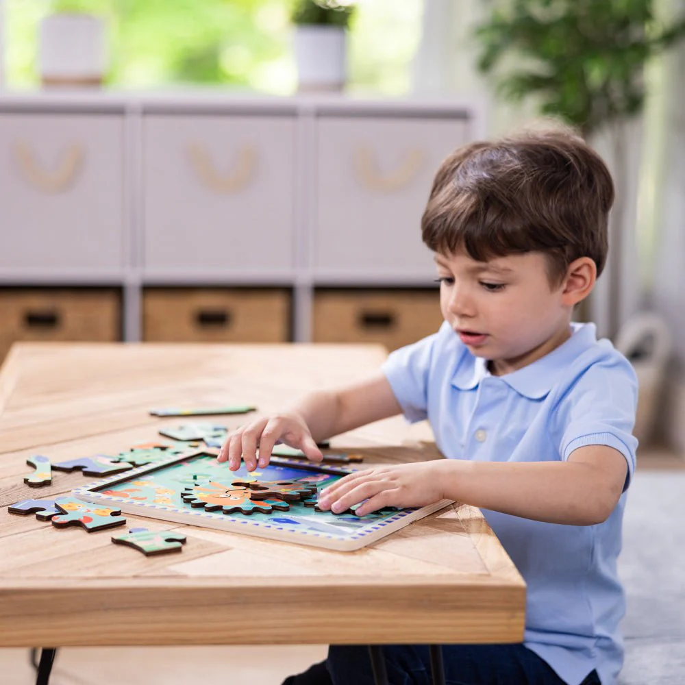 Melissa & Doug Underwater Wooden Gear Puzzle - Image 6