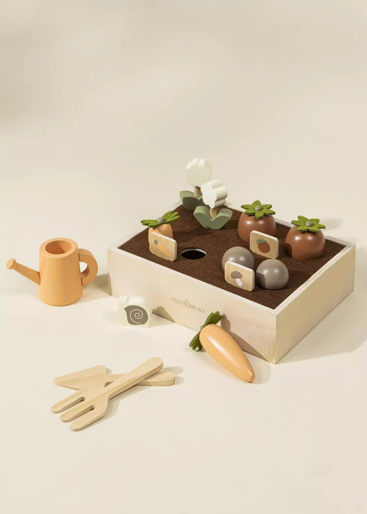 Coco Village Wooden Gardening Playset and Accessories - Image 7