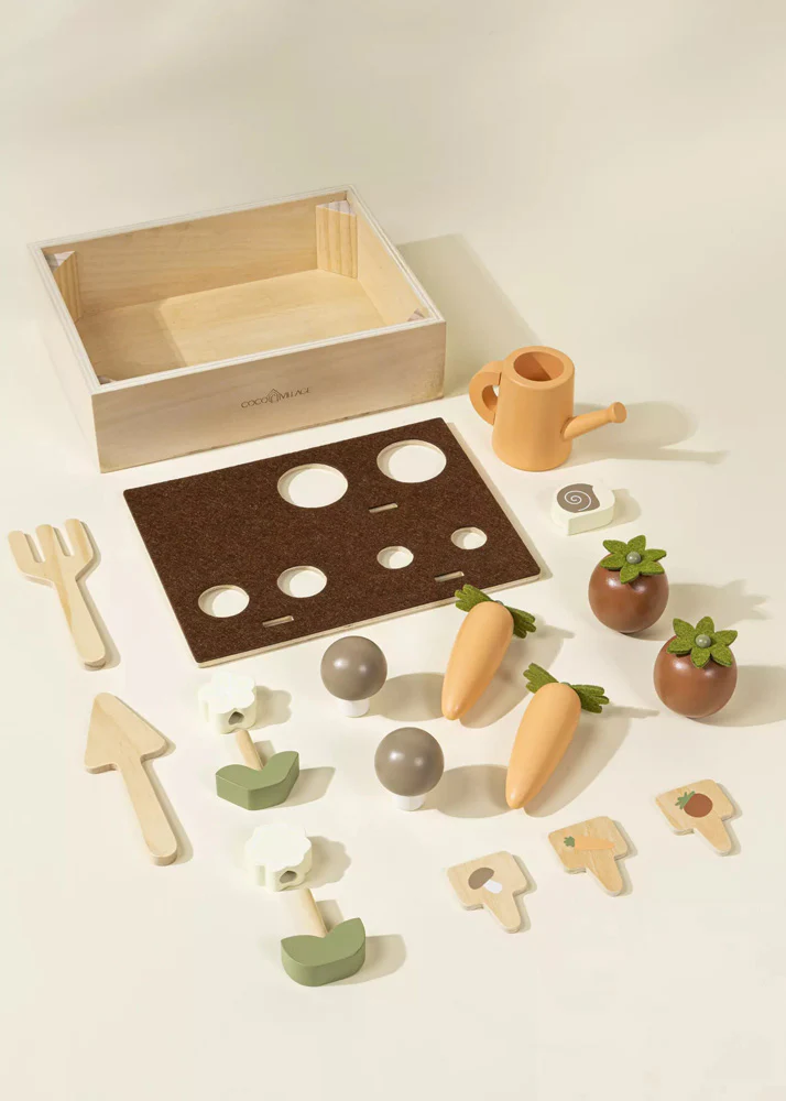 Coco Village Wooden Gardening Playset and Accessories - Image 8